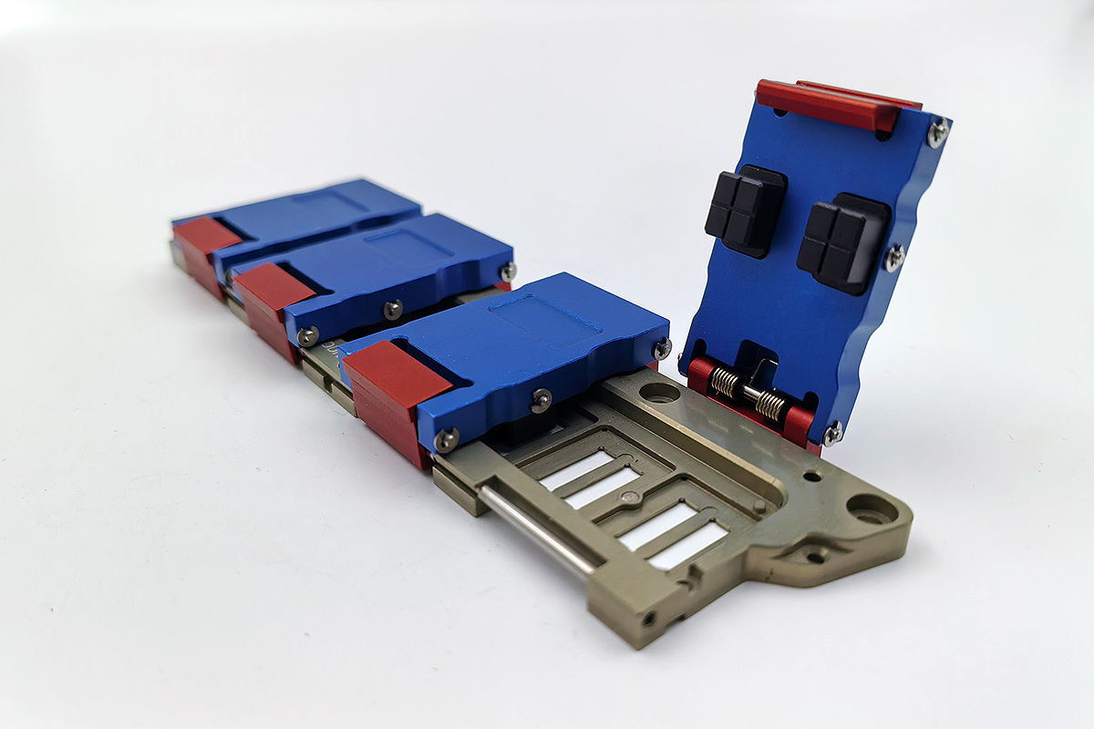 Aluminum and PA Memory Stick Fixture Assembly