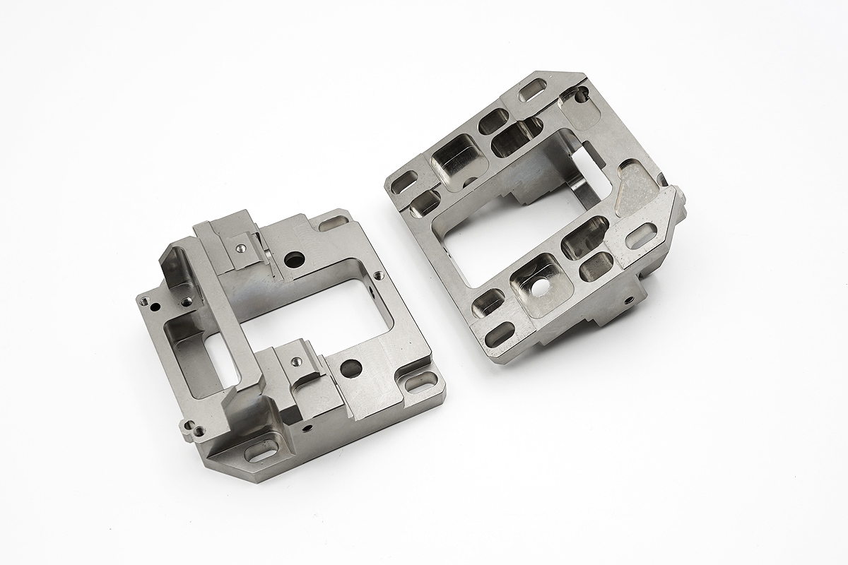 CNC Machined Parts from Stainless steel 303 | 1.4305 | X8CrNiS18-9