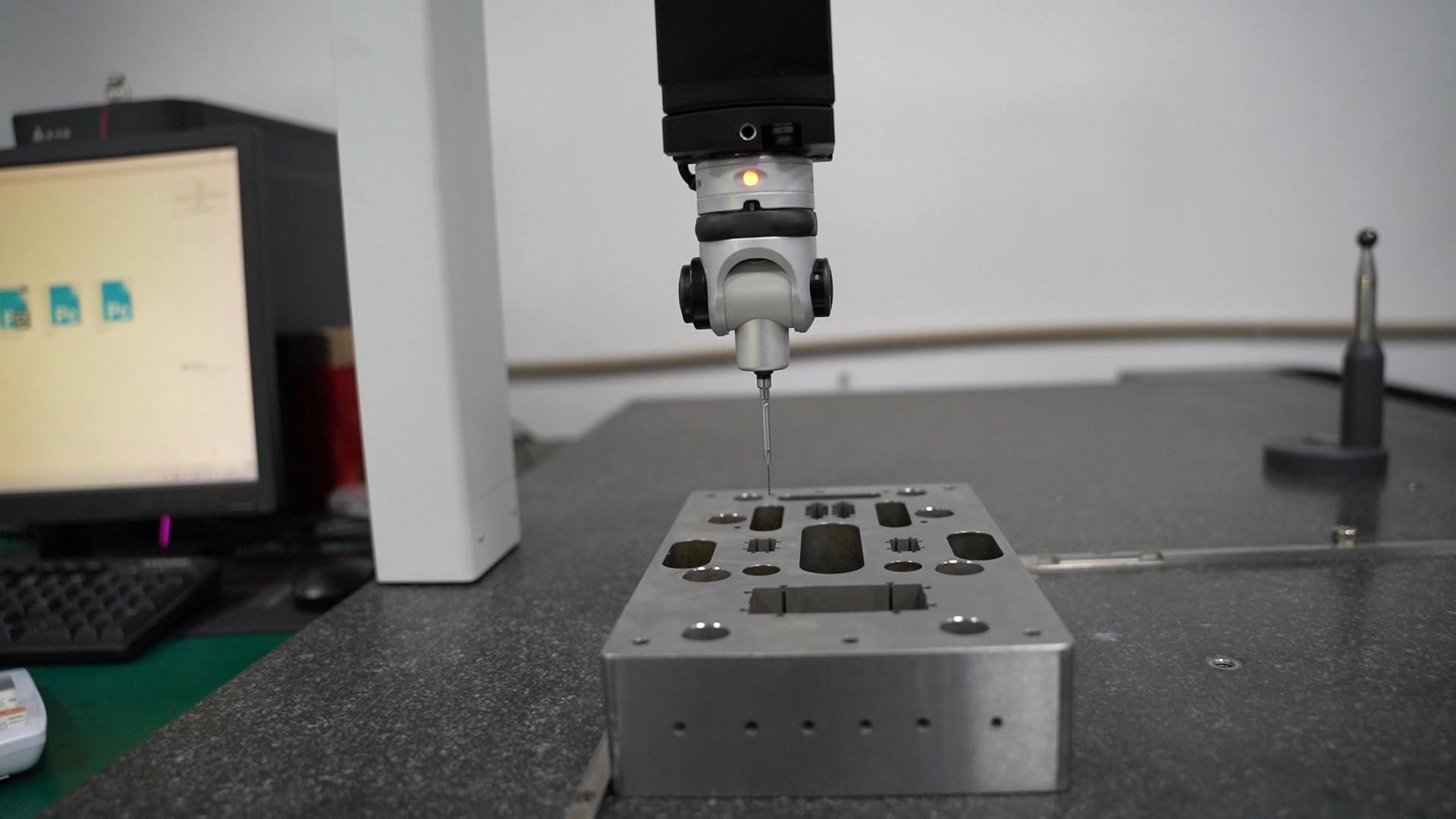 cmm (3) cmm (3)